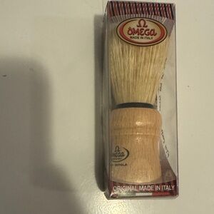 Omega Natural Bristle Shaving Brush with Wooden Handle